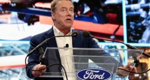 US can't yet compete with China on EVs, Ford chairman tells CNN