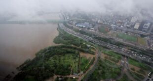 South Korea torrential rain triggers power cuts, flight cancellations