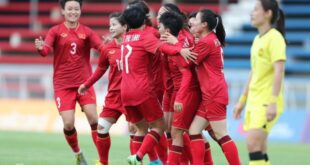 Vietnam female footballers grab 3-0 win over Malaysia at SEA Games