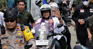 Rising Indonesia presidential candidate pledges change from Widodo era