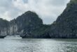 Ha Long Bay becomes clean after campaign, daily trash collection