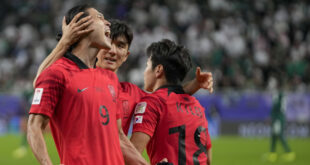South Korea beat Saudi Arabia on penalties to reach Asian Cup last eight