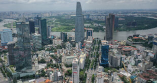 HCMC high-end apartment segment in utter slump despite falling prices
