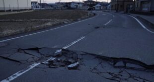 At least 6 dead after huge earthquake rocks Japan on New Year's Day