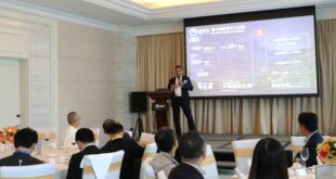 Steven Tsang, Chief Revenue Officer, NTT Com Asia, shared how NTT capabilities can leverage Hong Kong’s position as a springboard for businesses’ global expansion plan at the NTT Executive Session during the China Cloud and Datacenter Convention.