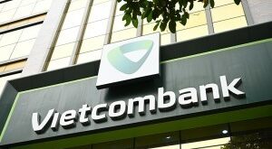 Vietcombank continues to achieve record profits
