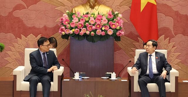 NA Chairman receives new Korean Ambassador to Việt Nam